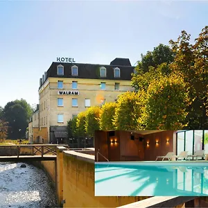 hotellátogatás